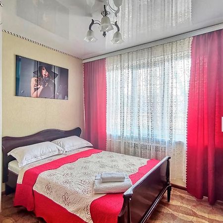 Апартаменты В Микрорайоне Орбита-2, 4 Almaty Bagian luar foto