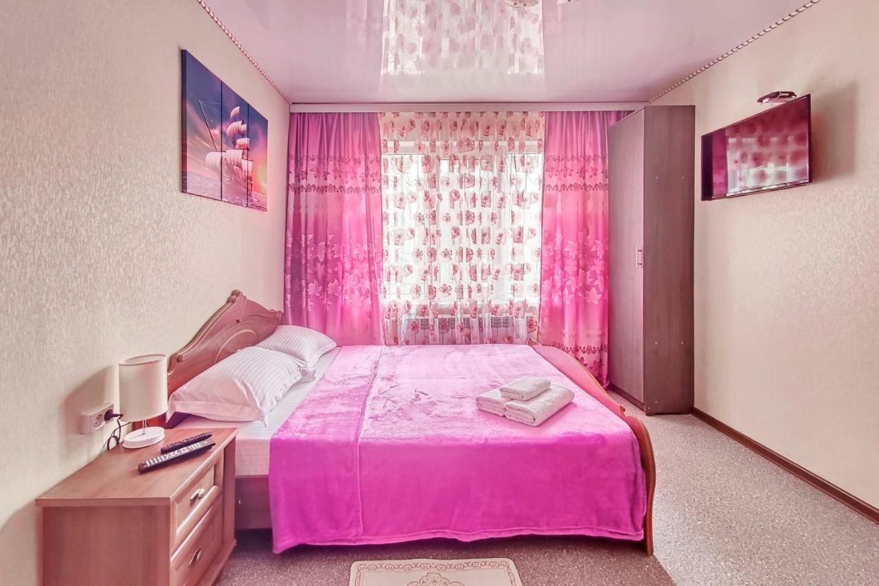 Апартаменты В Микрорайоне Орбита-2, 4 Almaty Bagian luar foto
