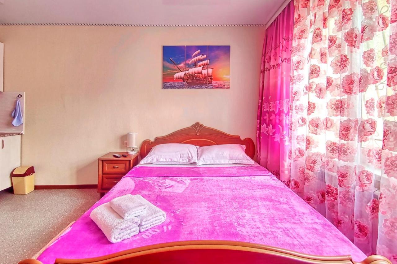 Апартаменты В Микрорайоне Орбита-2, 4 Almaty Bagian luar foto